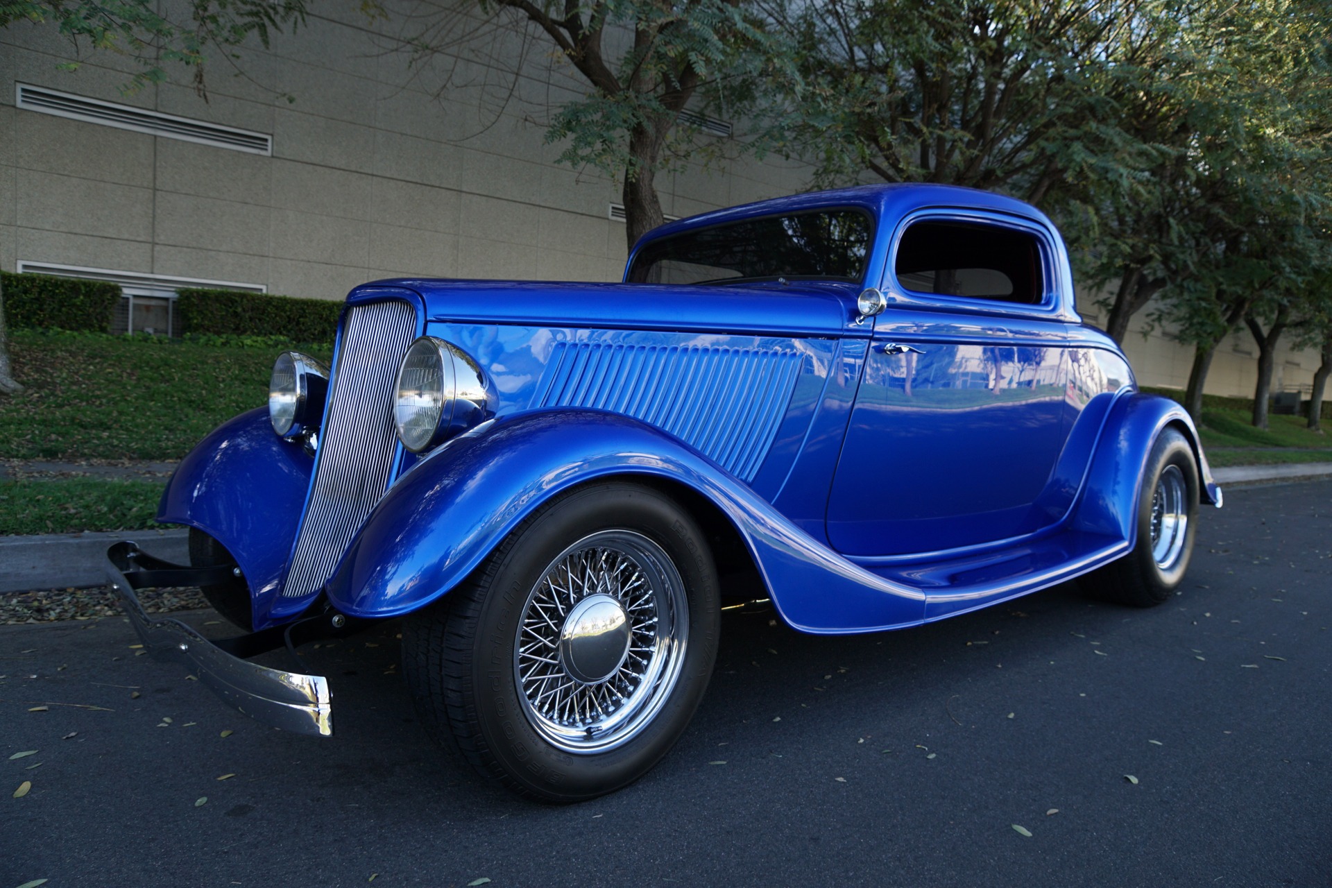 1933-ford-3-window-custom-yppnqitb